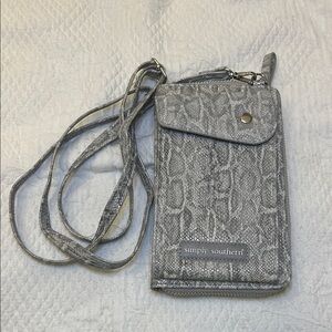 Simply Southern Silver Textured Crossbody Phone Wallet